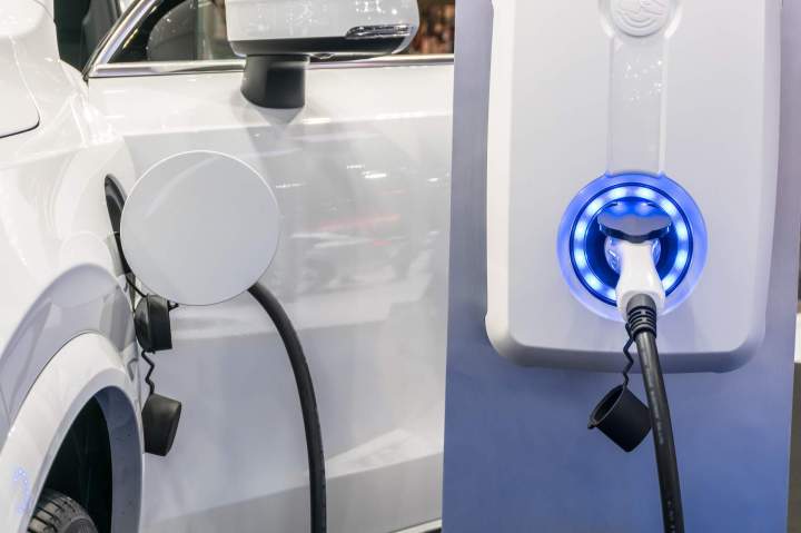 Borne de recharge pour véhicule électrique Liffré